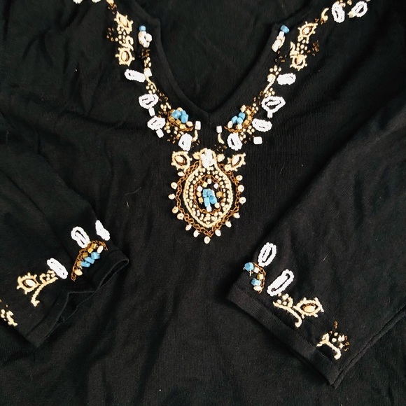 Michelle Nicole black beaded V-neck 3/4 sleeves stretch shell detail, size large - Picture 7 of 9